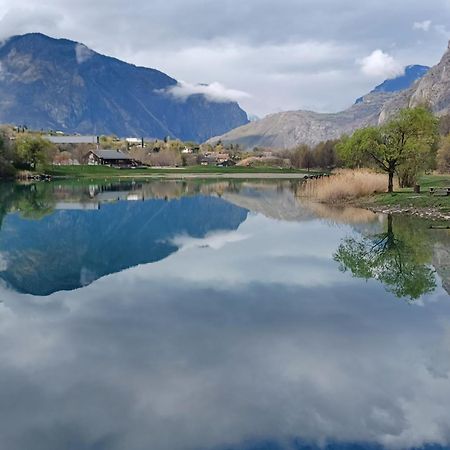 Villargondran, Les Magnifiques Cols De Maurienne Garage Motos, Velos Chambre photo